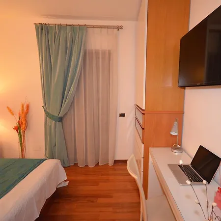 Bed & Breakfast Inganni Milan