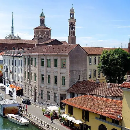 Temporary House - Navigli Milan