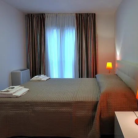 Bb Arcimboldi Aparthotel