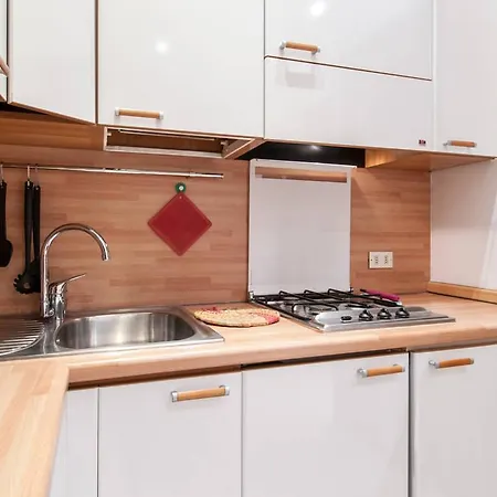 Apartment Via Rovetta Milan