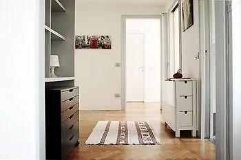 Sunny Sempione Appartement