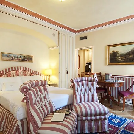 쁘띠 팔레 데 차르메