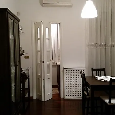Fair Apartment *