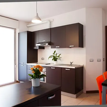 Housing32 Lägenhet Milano