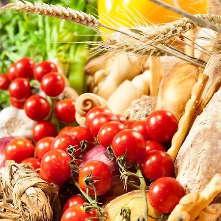 Lombardia Szálloda 4*