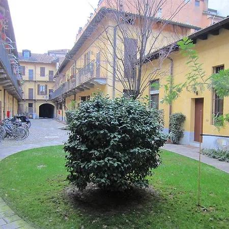Apartment Temporary House - Navigli *