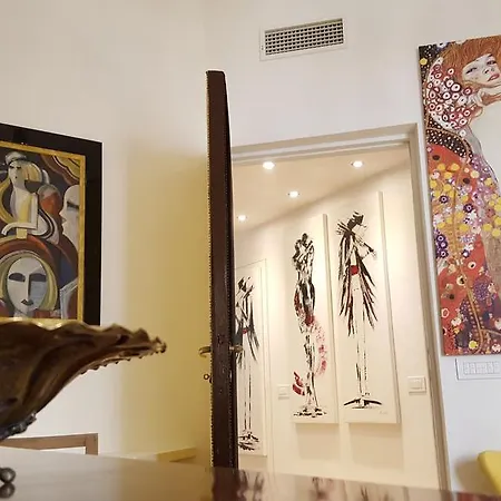 Appartement Bnbutler - Broletto 39 - A Few Steps To The Duomo And La Scala