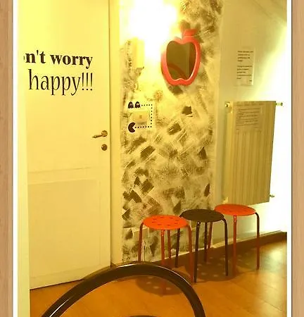 Hostel Lumiere