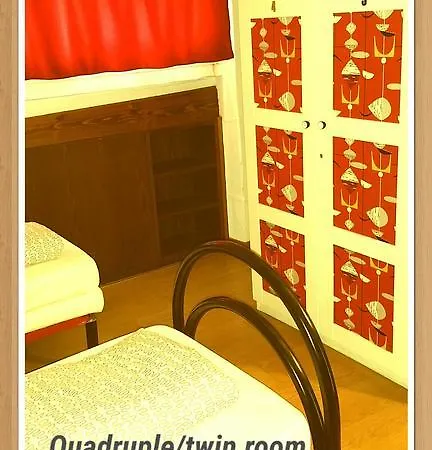 Hostel Lumiere *
