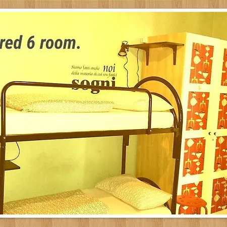 Hostel Lumiere