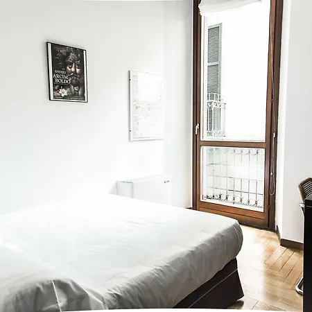 Apartment San Maurilio Milan