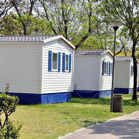 Village Citta Di Milánó