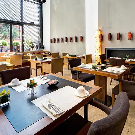 Hotel Milan Suite Hotel 4*