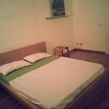 Active Rent Lazzaro Papi Milaan