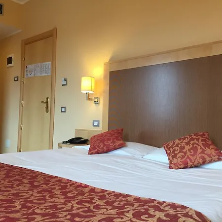 Hotel Mokinba Cristallo 3*