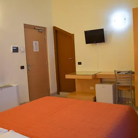 Hotel Losanna 3*