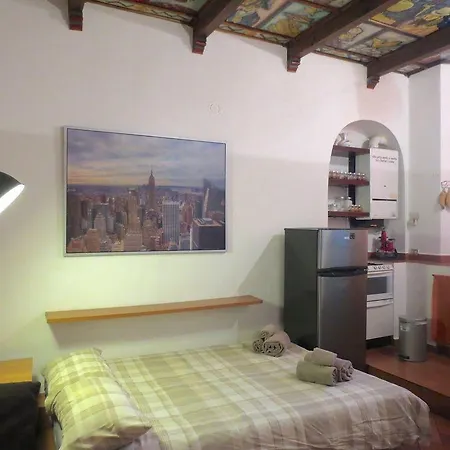 Temporary House - Navigli