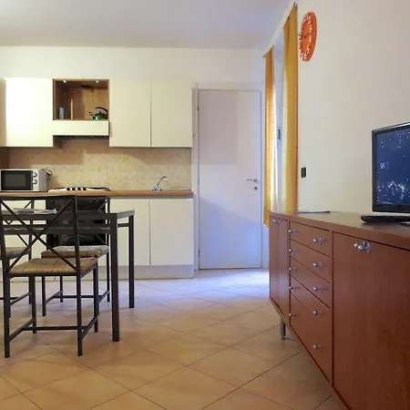 Temporary House - Navigli Milan