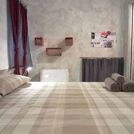 Apartment Temporary House - Navigli Milan