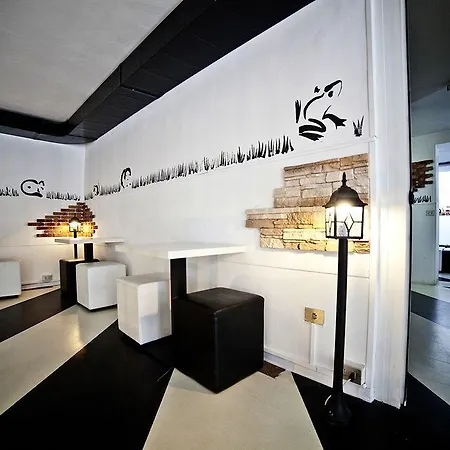 Vandrarhem New Generation Center Milano