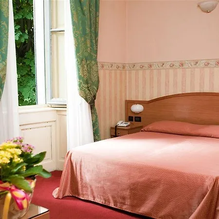 Hotel Charly 3* Milan