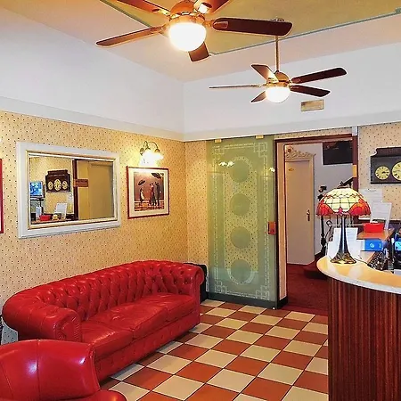 Hotel Charly Hotel