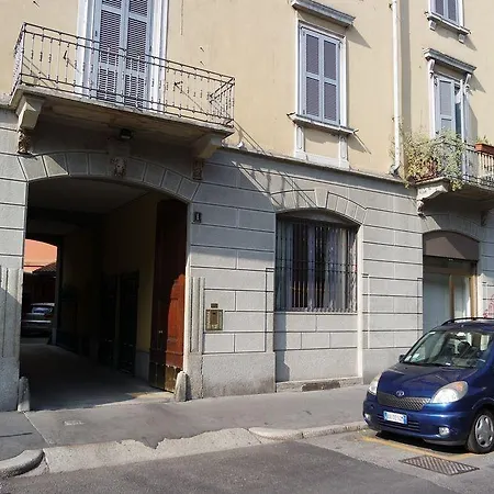 Temporary Porta Venezia 아파트 밀라노