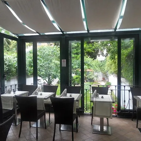 Due Giardini Hotell Milano