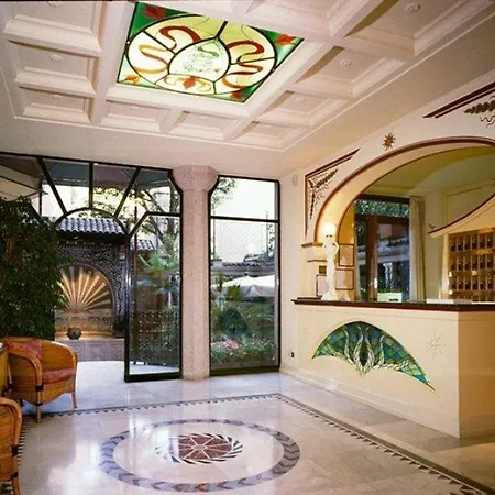 Hotel Regency 4*
