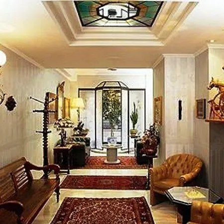 Hotel Jr Bocconi Milán