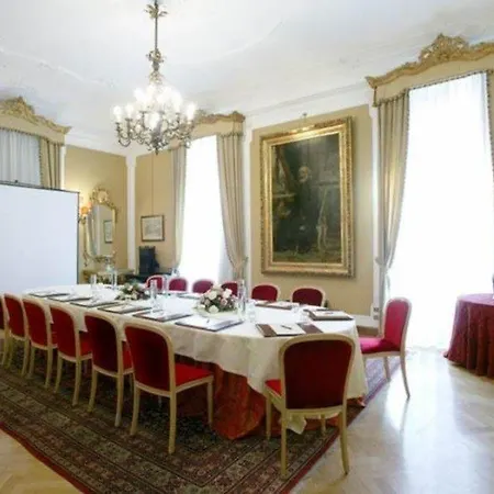 Отель Grand Et De - The Leading Of The World 5*
