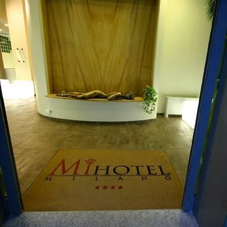 فندق Mihotel 4*