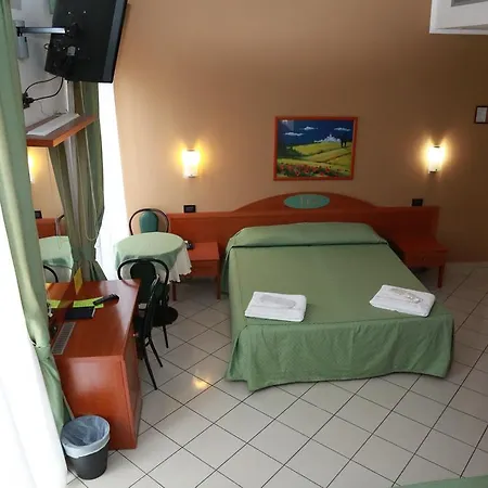 Hotel Dore