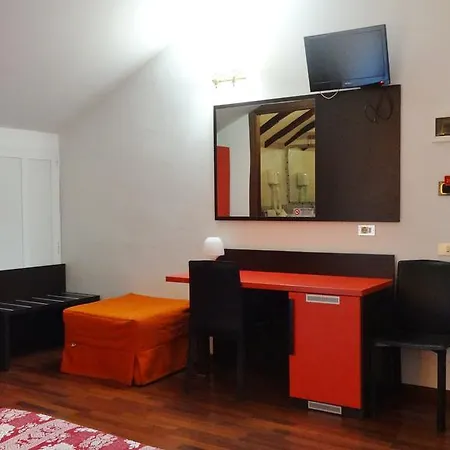 Hotel Lux Durante 2*