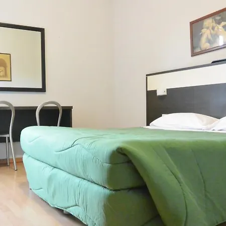 Hotel Arno Milán