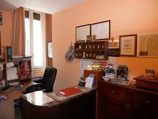 Otel Eco-art De Albertis 2*