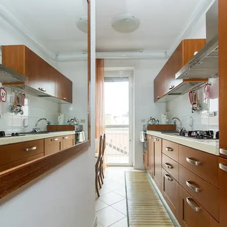 Apartment Angelica House Milan