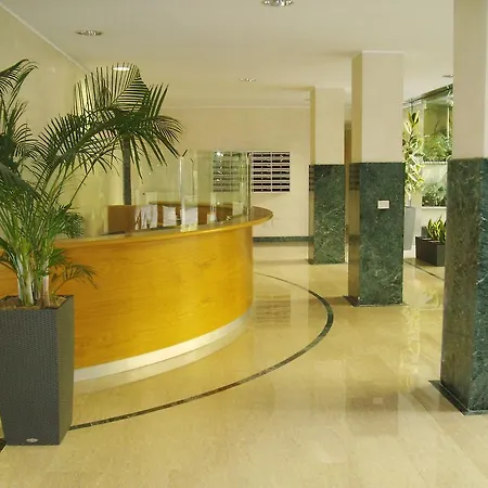 Apartament Zara Cosy & Cheap Apt - Easy Parking