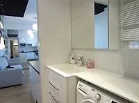 Temporary House - Milan City Center