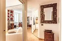 Apartment Temporary House - Milan City Center