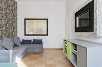 Royal Apartment *