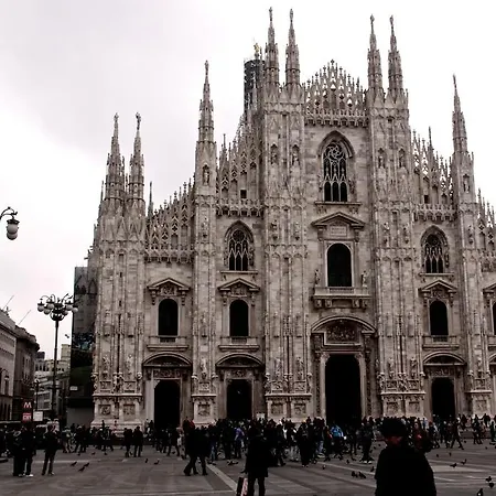 Duomo 3 Boutique * Милан