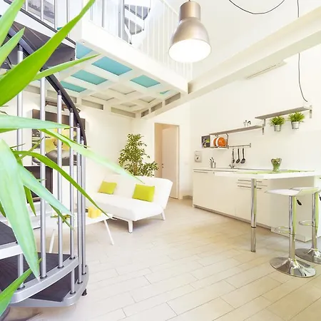 Appartement Via Breda 120 Milaan