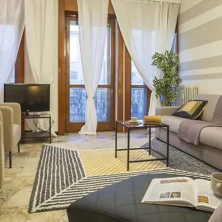 Apartment Hintown Sporting District Milan