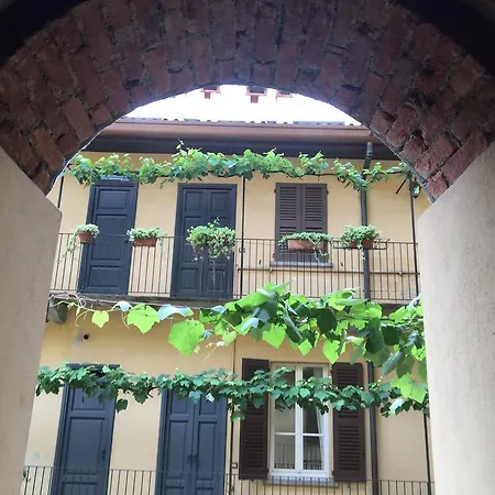 Lovelyloft - Alzaia Naviglio Милан