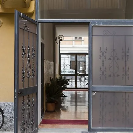 Apartment Altido Crocetta Loft Set Milan