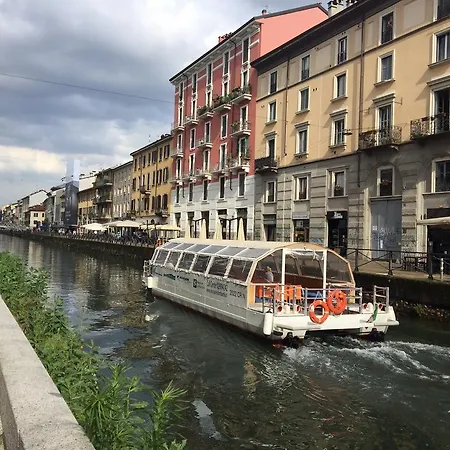 Lovelyloft - Alzaia Naviglio Апартаменты Милан