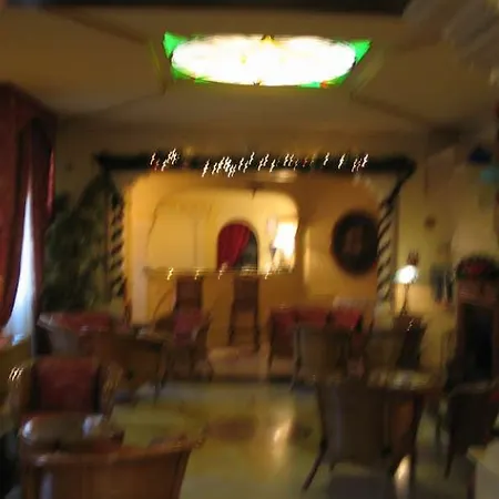 Regency Ξενοδοχείο 4*