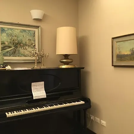 Alojamento de Acomodação e Pequeno-almoço B&B La Casa Di Lara