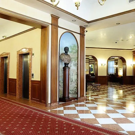 Leonardo Center Hotell Milano